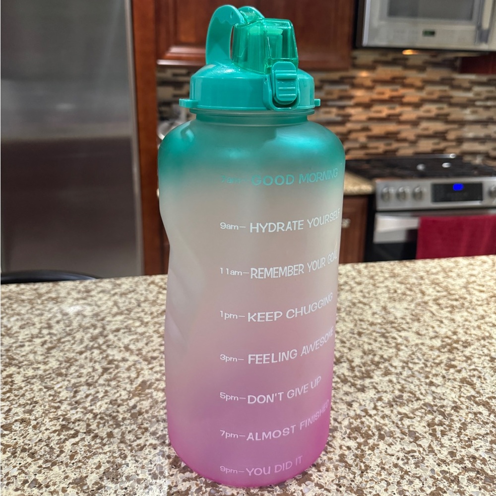 Hydropal Gallon waterbottle (128OZ)